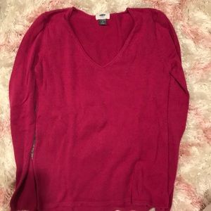 OLD NAVY SIZE MEDIUM SWEATER